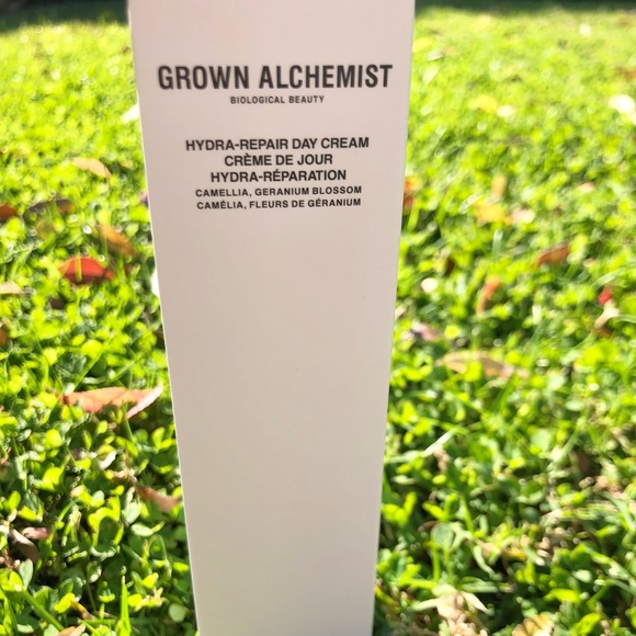 Grown Alchemist Hydra-Repair Day Cream - Picture 2 of 4